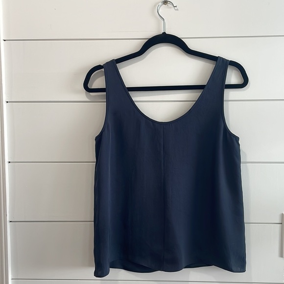 NWT Vine tank, size s - Picture 4 of 4